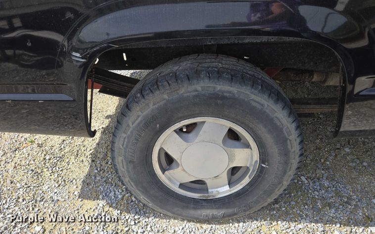 image for item EM7374 1997 Chevrolet C1500 pickup truck