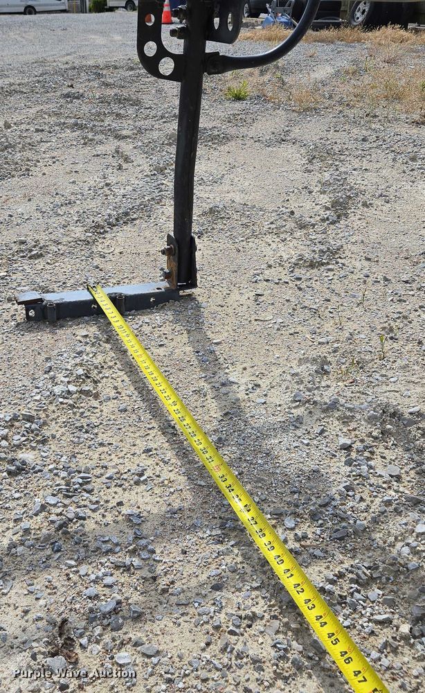 image for item EM7375 Pickup truck ladder rack