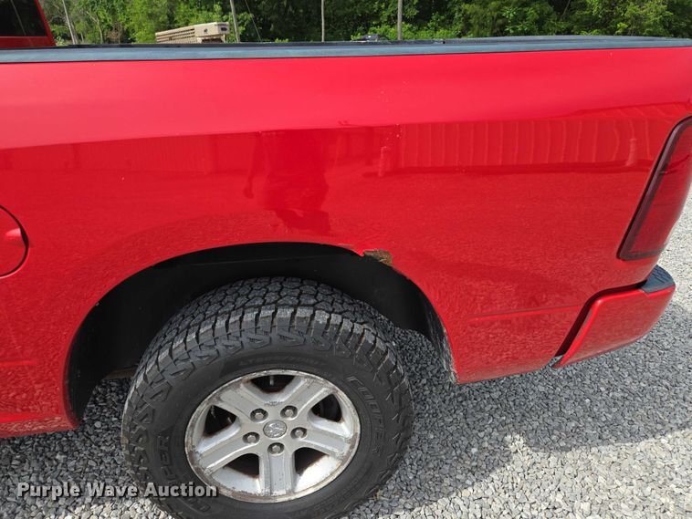 image for item EM7376 2010 Dodge Ram 1500 Quad Cab pickup truck