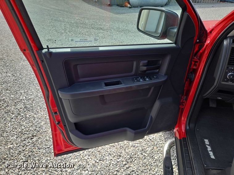 image for item EM7376 2010 Dodge Ram 1500 Quad Cab pickup truck