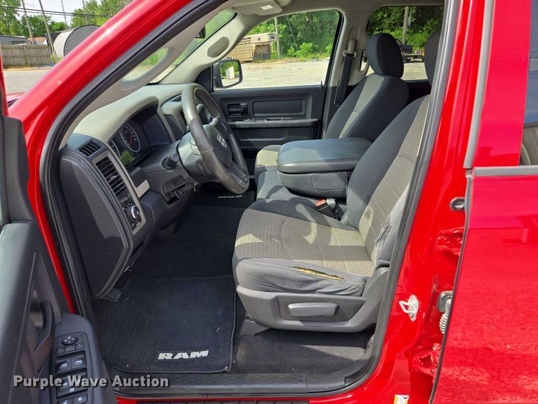 image for item EM7376 2010 Dodge Ram 1500 Quad Cab pickup truck