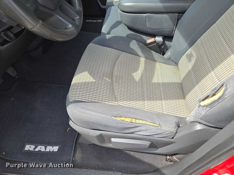 image for item EM7376 2010 Dodge Ram 1500 Quad Cab pickup truck