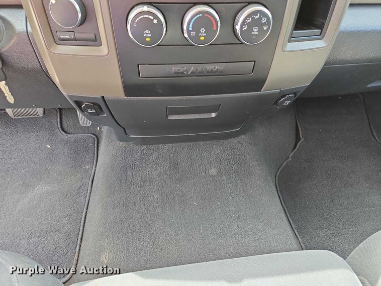 image for item EM7376 2010 Dodge Ram 1500 Quad Cab pickup truck