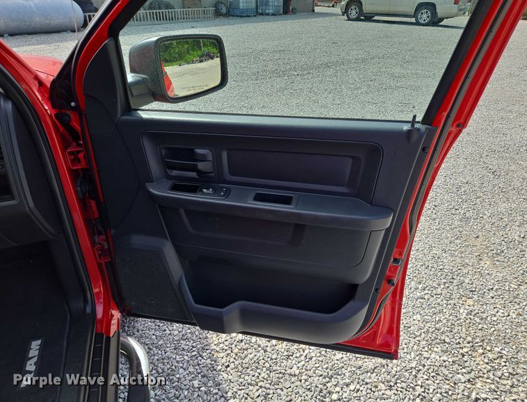 image for item EM7376 2010 Dodge Ram 1500 Quad Cab pickup truck