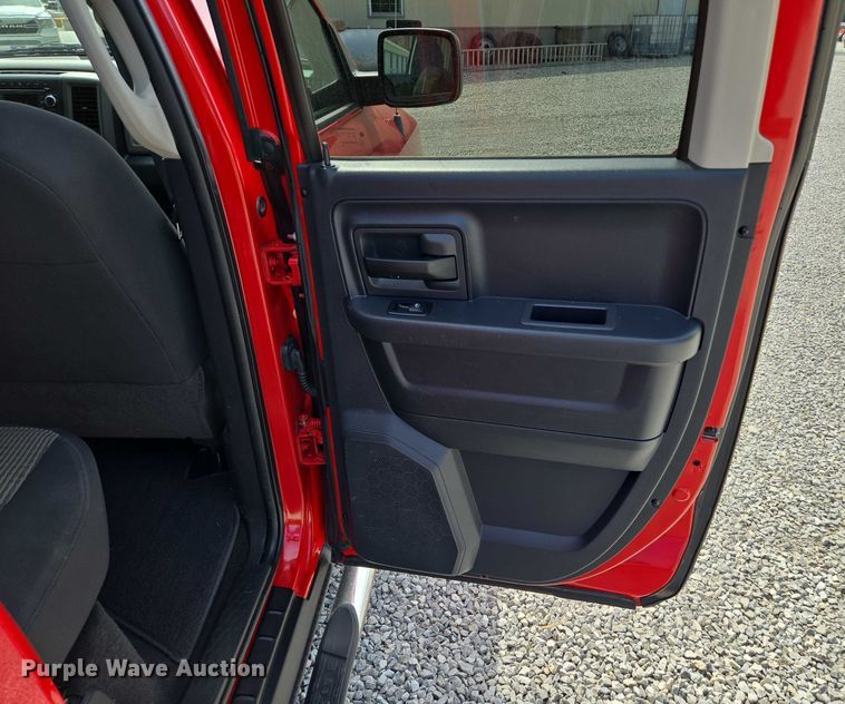 image for item EM7376 2010 Dodge Ram 1500 Quad Cab pickup truck