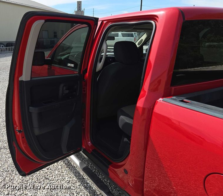 image for item EM7376 2010 Dodge Ram 1500 Quad Cab pickup truck