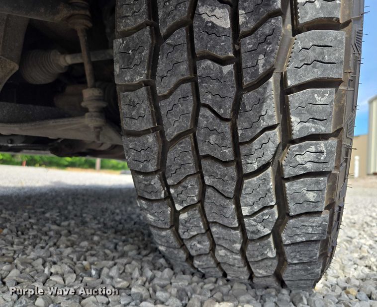 image for item EM7376 2010 Dodge Ram 1500 Quad Cab pickup truck