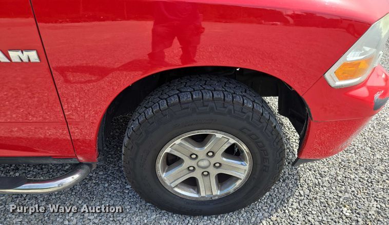 image for item EM7376 2010 Dodge Ram 1500 Quad Cab pickup truck