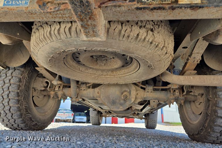 image for item EM7377 2003 Dodge Dakota Quad Cab pickup truck