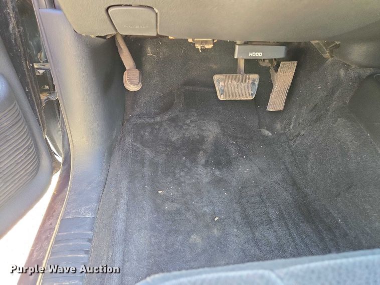 image for item EM7377 2003 Dodge Dakota Quad Cab pickup truck