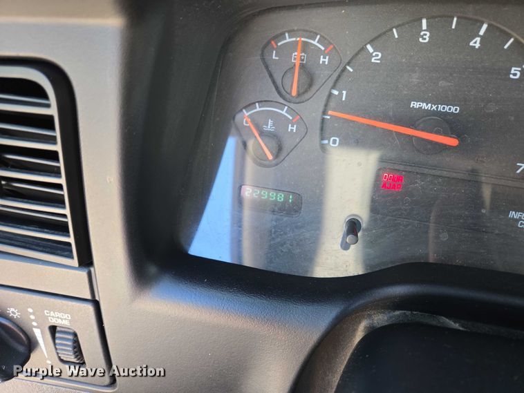 image for item EM7377 2003 Dodge Dakota Quad Cab pickup truck