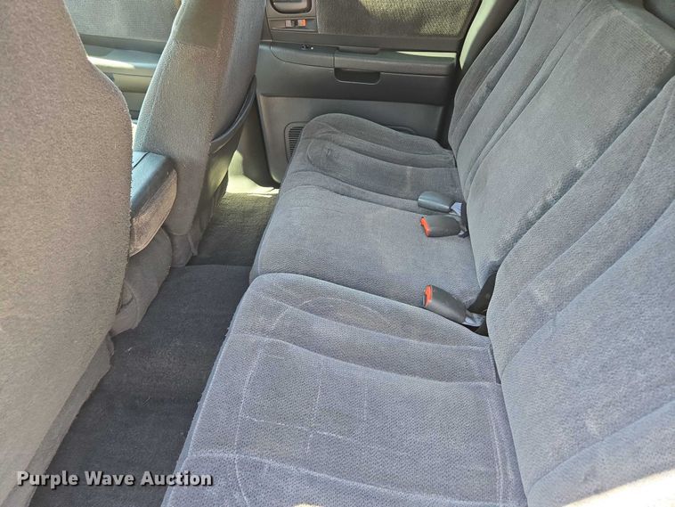 image for item EM7377 2003 Dodge Dakota Quad Cab pickup truck