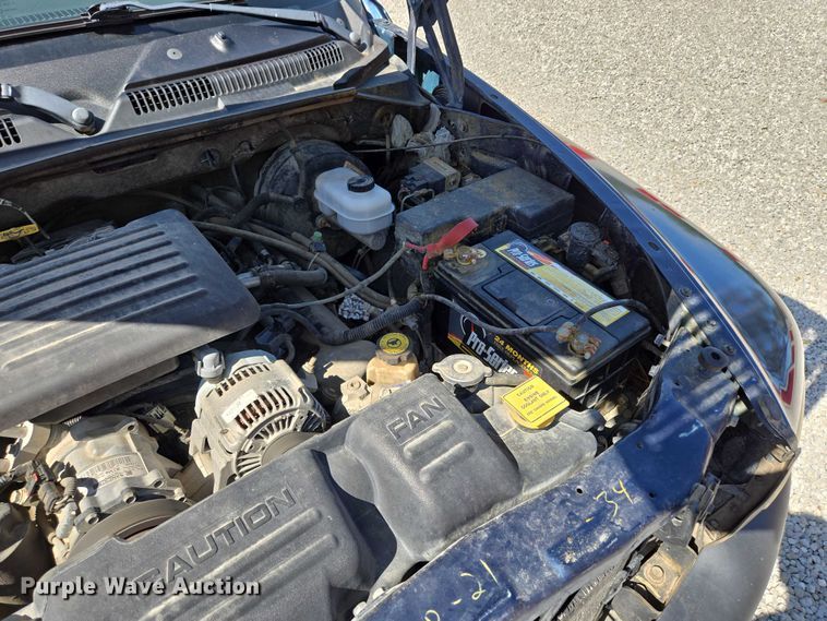 image for item EM7377 2003 Dodge Dakota Quad Cab pickup truck