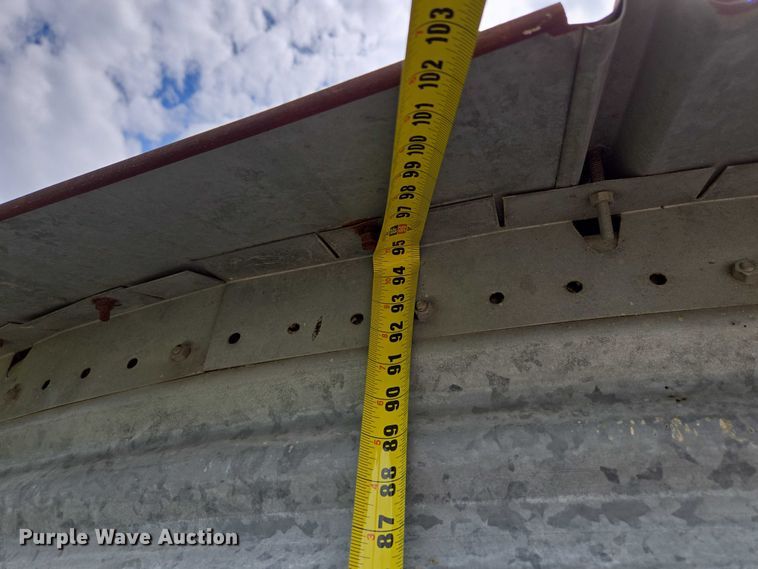 image for item EM7380 Chicken coop