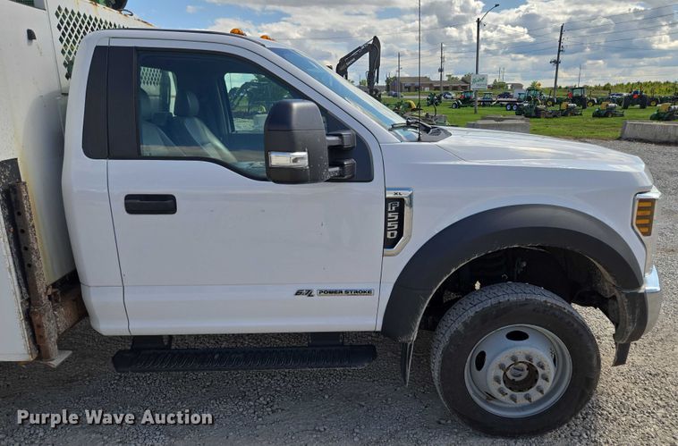 image for item EM7429 2018 Ford F550 Super Duty XL utility / service truck
