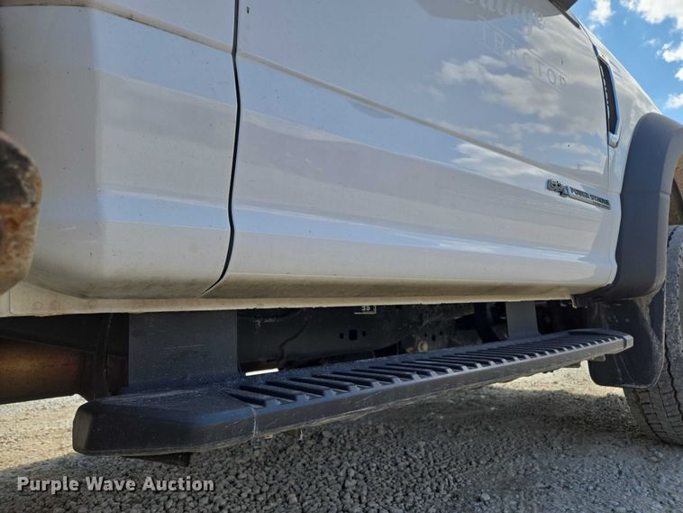 image for item EM7429 2018 Ford F550 Super Duty XL utility / service truck