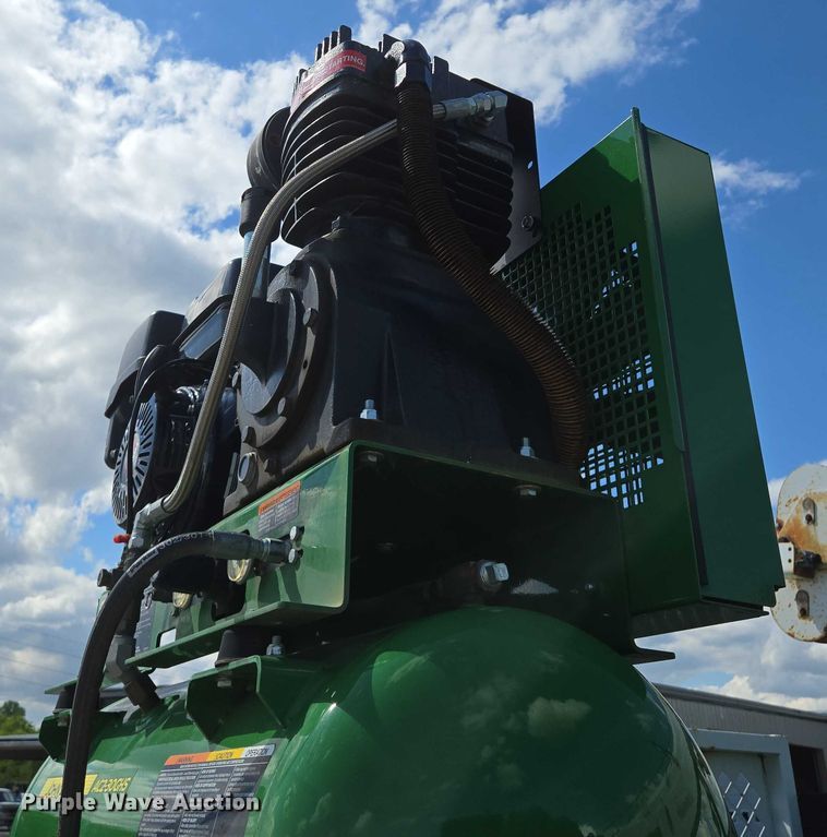 image for item EM7429 2018 Ford F550 Super Duty XL utility / service truck