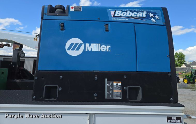 image for item EM7429 2018 Ford F550 Super Duty XL utility / service truck