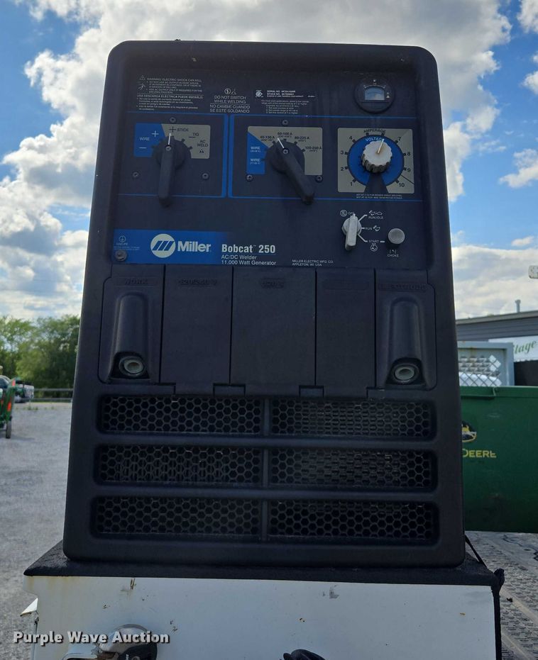 image for item EM7429 2018 Ford F550 Super Duty XL utility / service truck