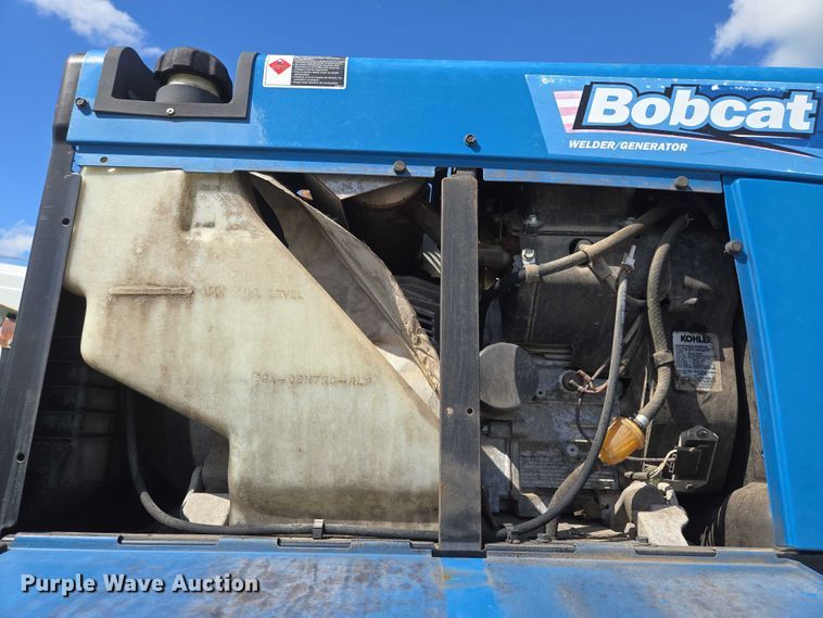 image for item EM7429 2018 Ford F550 Super Duty XL utility / service truck