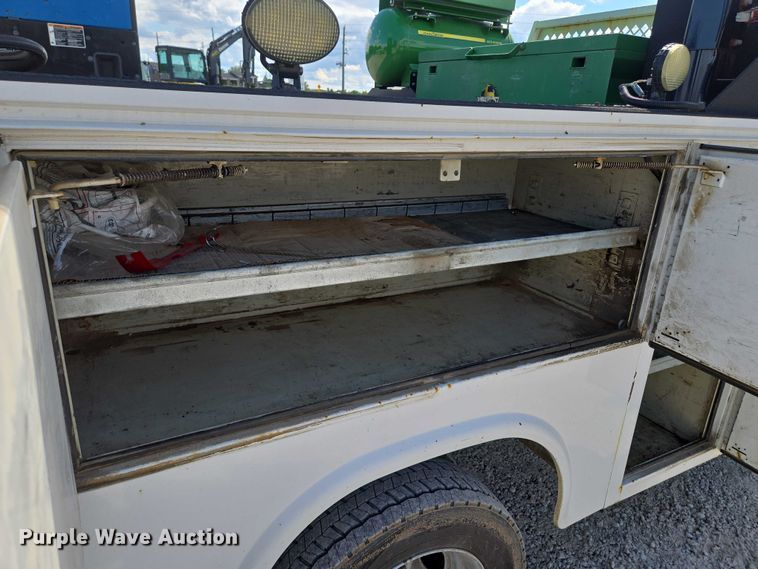 image for item EM7429 2018 Ford F550 Super Duty XL utility / service truck