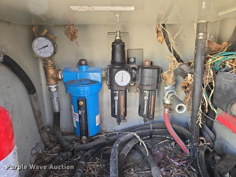 image for item EM7429 2018 Ford F550 Super Duty XL utility / service truck