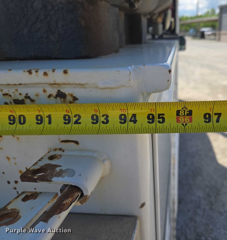 image for item EM7429 2018 Ford F550 Super Duty XL utility / service truck