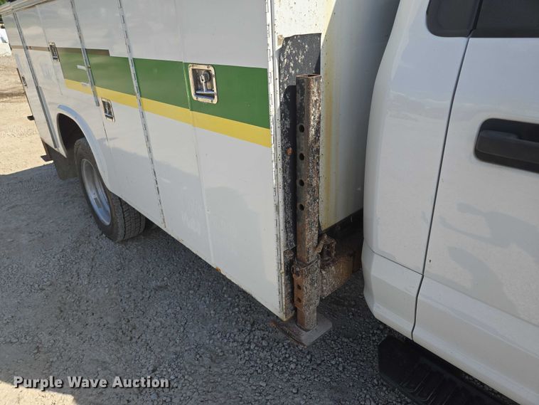 image for item EM7429 2018 Ford F550 Super Duty XL utility / service truck