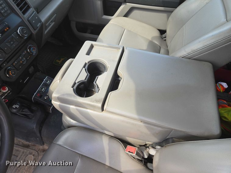 image for item EM7429 2018 Ford F550 Super Duty XL utility / service truck