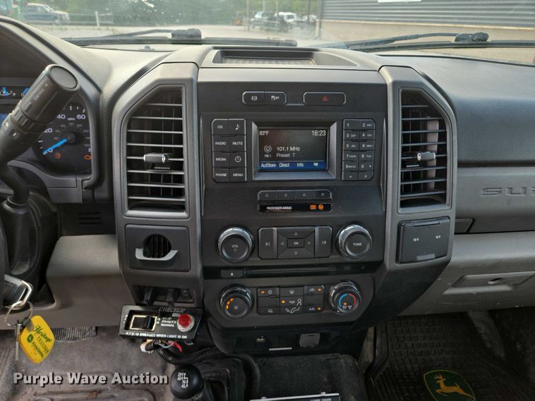 image for item EM7429 2018 Ford F550 Super Duty XL utility / service truck