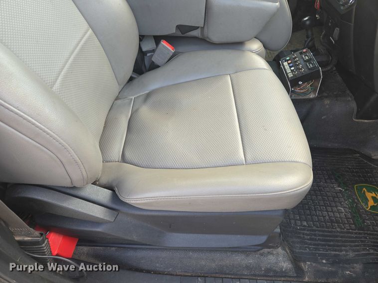 image for item EM7429 2018 Ford F550 Super Duty XL utility / service truck