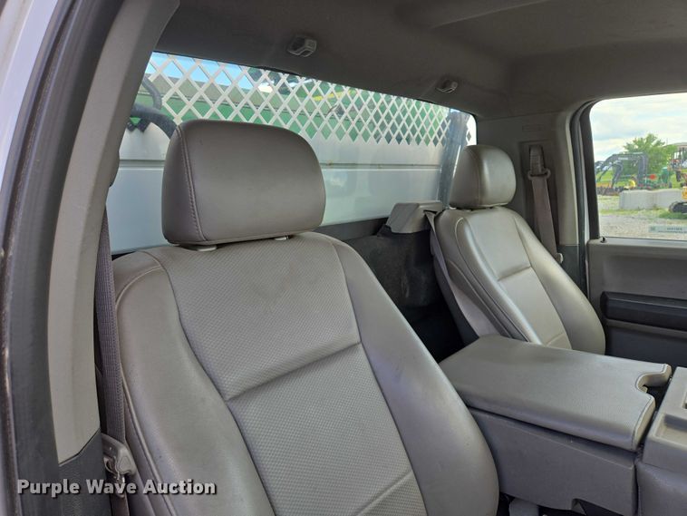 image for item EM7429 2018 Ford F550 Super Duty XL utility / service truck