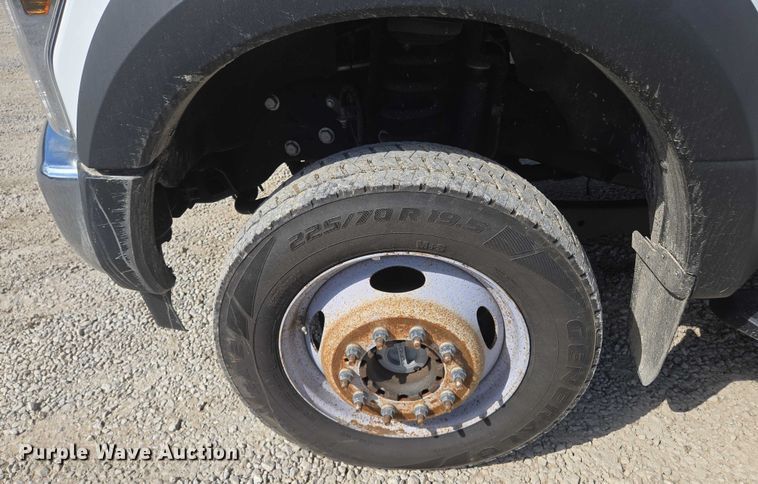 image for item EM7429 2018 Ford F550 Super Duty XL utility / service truck