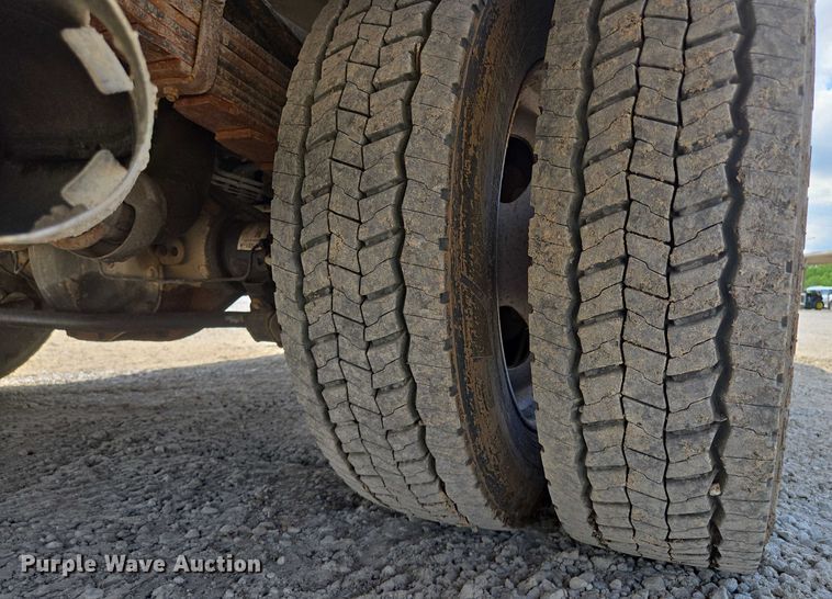 image for item EM7429 2018 Ford F550 Super Duty XL utility / service truck