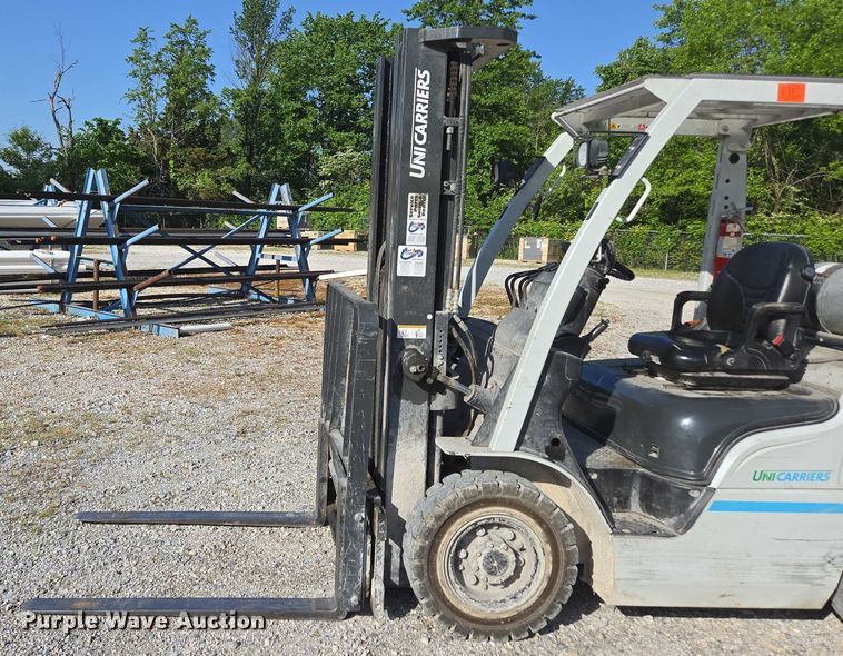 image for item EN3750 2016 UniCarriers PF50 forklift