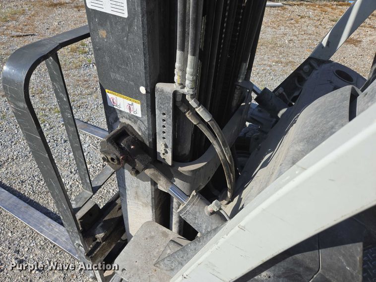 image for item EN3750 2016 UniCarriers PF50 forklift