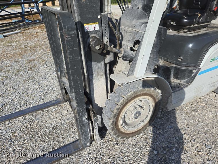 image for item EN3750 2016 UniCarriers PF50 forklift