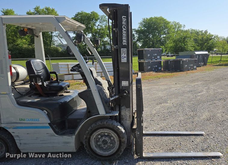 image for item EN3750 2016 UniCarriers PF50 forklift