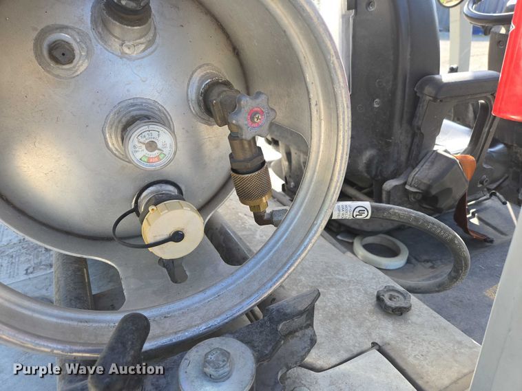 image for item EN3750 2016 UniCarriers PF50 forklift