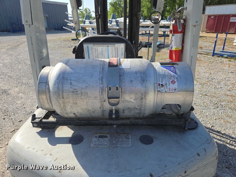 image for item EN3750 2016 UniCarriers PF50 forklift