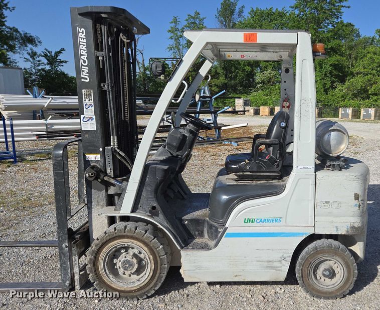 image for item EN3750 2016 UniCarriers PF50 forklift