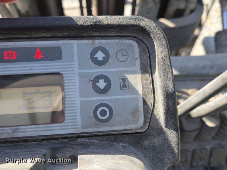 image for item EN3750 2016 UniCarriers PF50 forklift