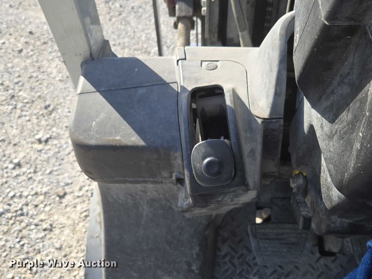 image for item EN3750 2016 UniCarriers PF50 forklift