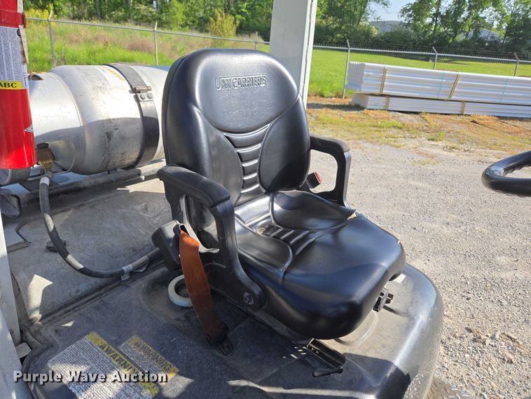 image for item EN3750 2016 UniCarriers PF50 forklift