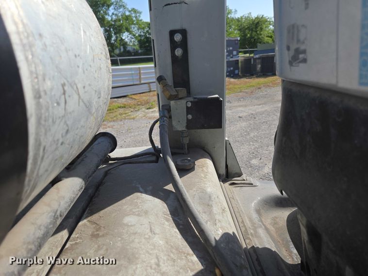 image for item EN3750 2016 UniCarriers PF50 forklift