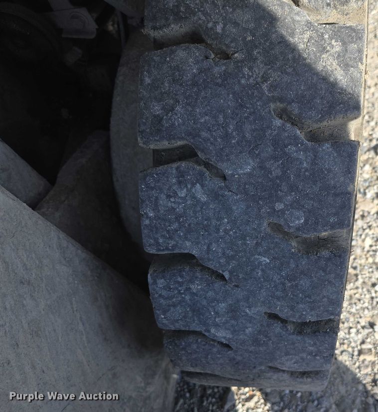 image for item EN3750 2016 UniCarriers PF50 forklift