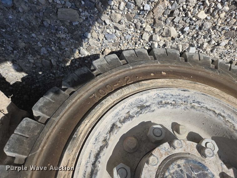 image for item EN3750 2016 UniCarriers PF50 forklift