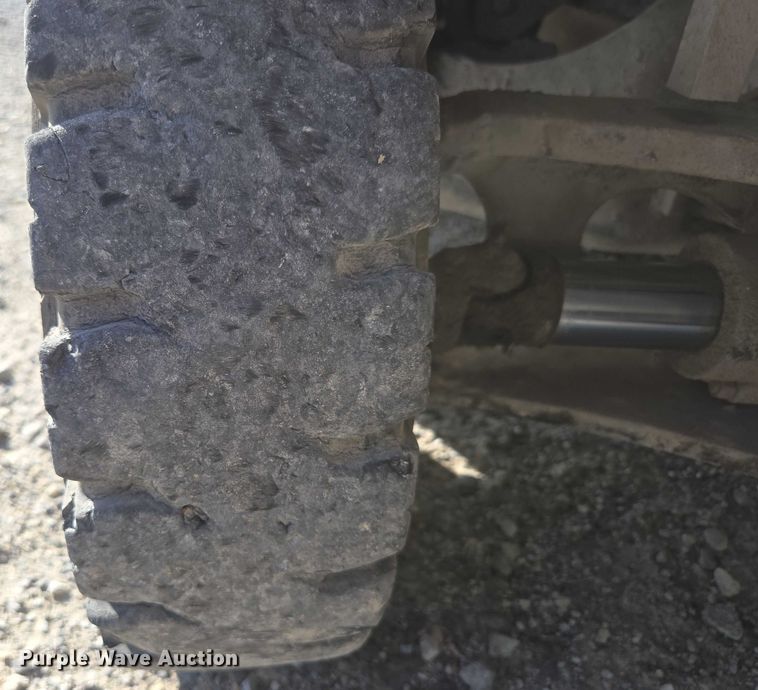 image for item EN3750 2016 UniCarriers PF50 forklift