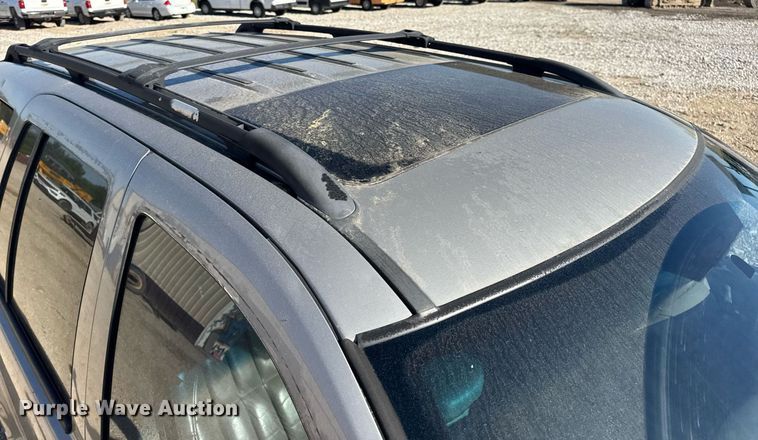 image for item EN4555 2000 Jeep Grand Cherokee Limited SUV