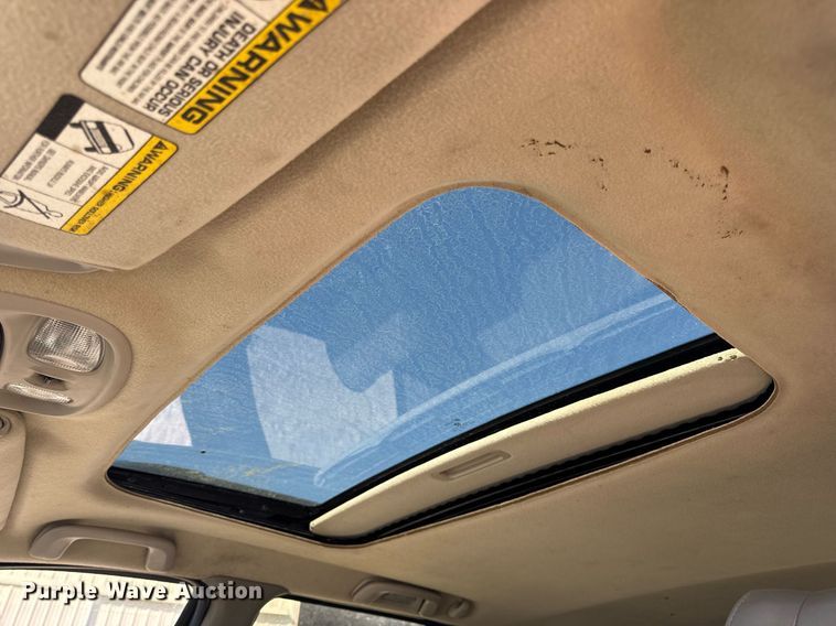 image for item EN4555 2000 Jeep Grand Cherokee Limited SUV